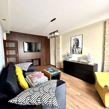 Comfort Apartment 2 Rooms 65M2 Варшава Екстер'єр фото