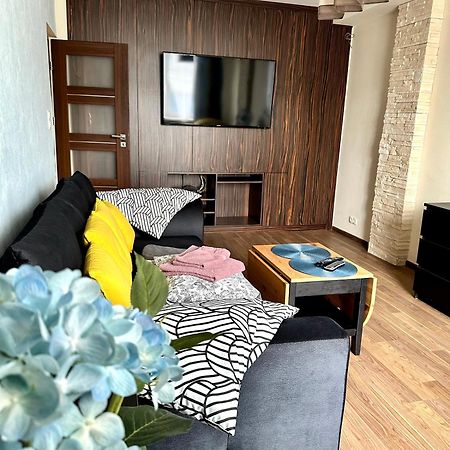 Comfort Apartment 2 Rooms 65M2 Варшава Екстер'єр фото