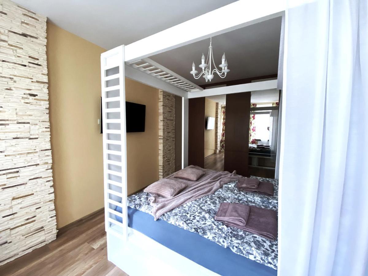 Comfort Apartment 2 Rooms 65M2 Варшава Екстер'єр фото