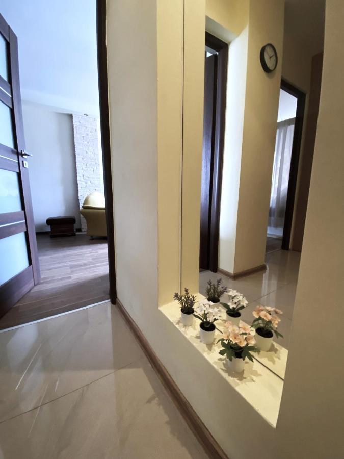 Comfort Apartment 2 Rooms 65M2 Варшава Екстер'єр фото