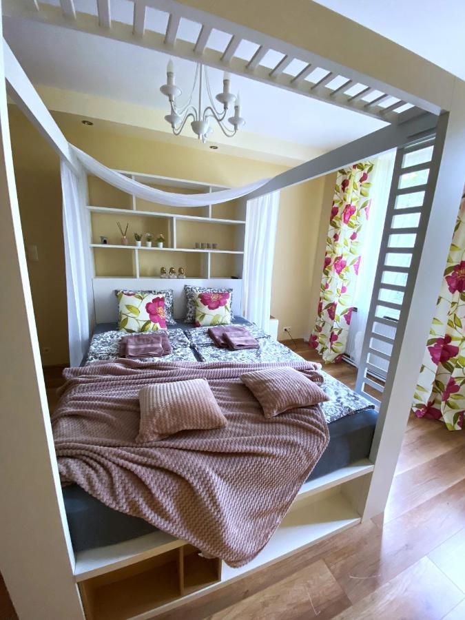Comfort Apartment 2 Rooms 65M2 Варшава Екстер'єр фото