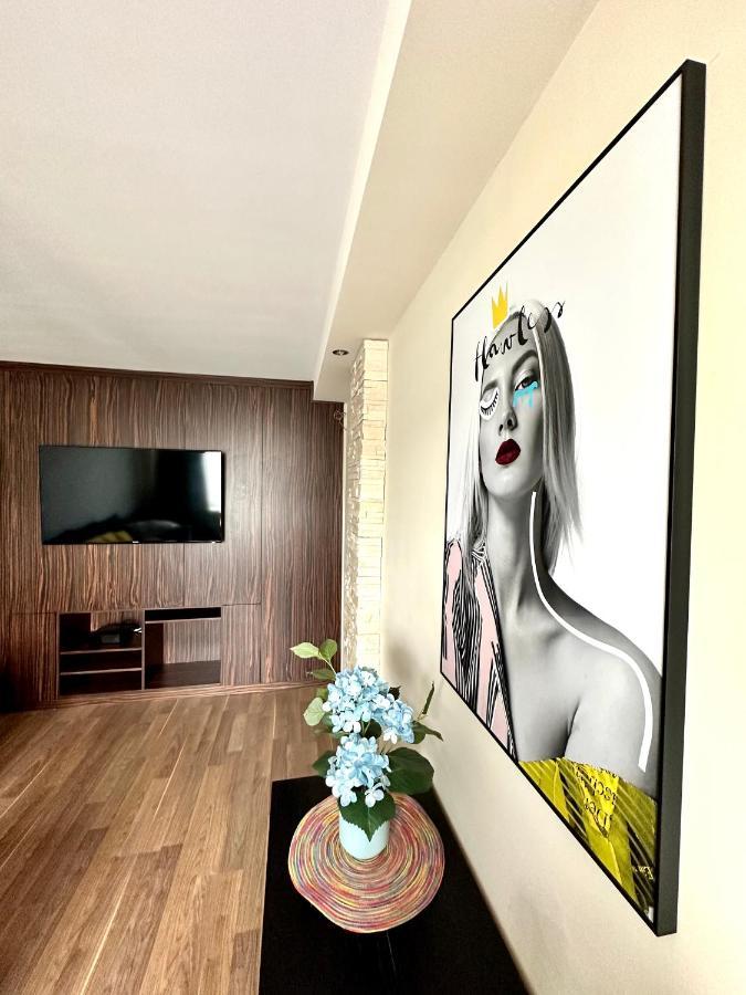 Comfort Apartment 2 Rooms 65M2 Варшава Екстер'єр фото