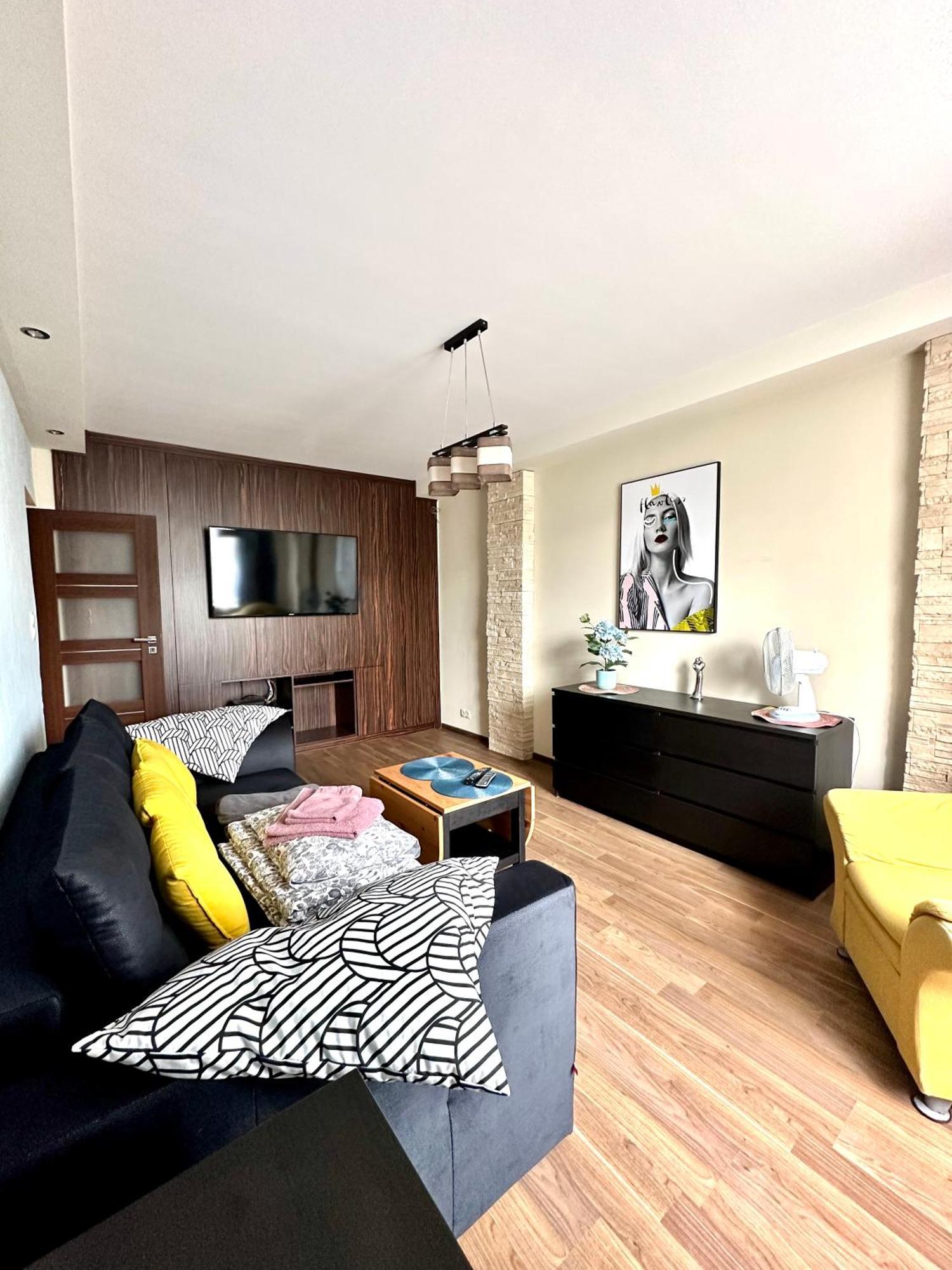 Comfort Apartment 2 Rooms 65M2 Варшава Екстер'єр фото